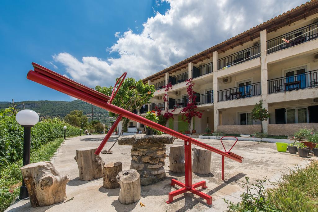 Aparthotel Pansion Porto Tsi Ostrias Keri