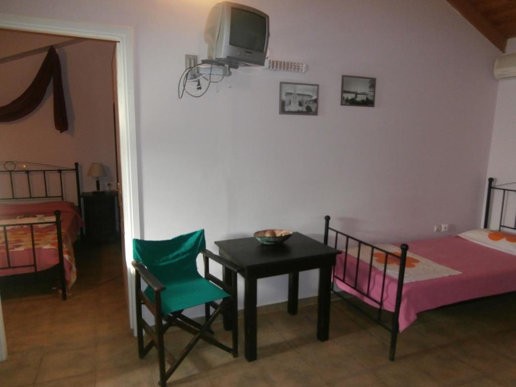 Pansion Porto Tsi Ostrias Keri